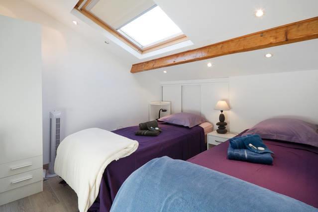 Duplex Bas Suquet Vieux Port Apartment Cannes Phòng bức ảnh